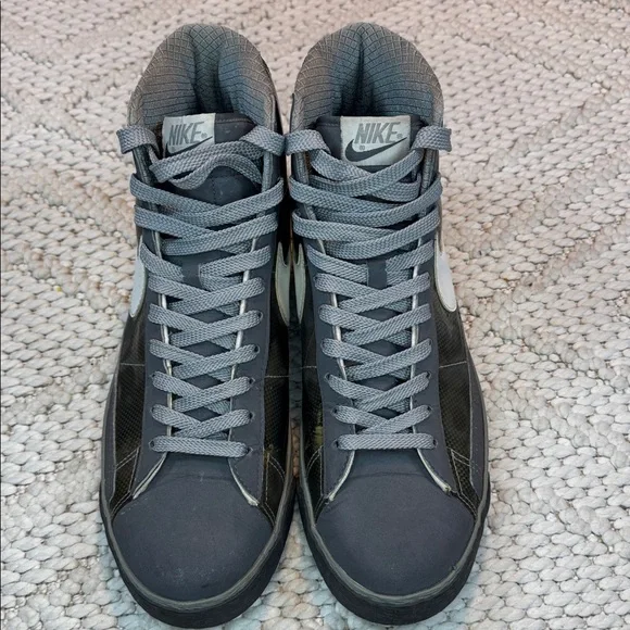 Nike Blazers size 11 - Picture 9 of 13